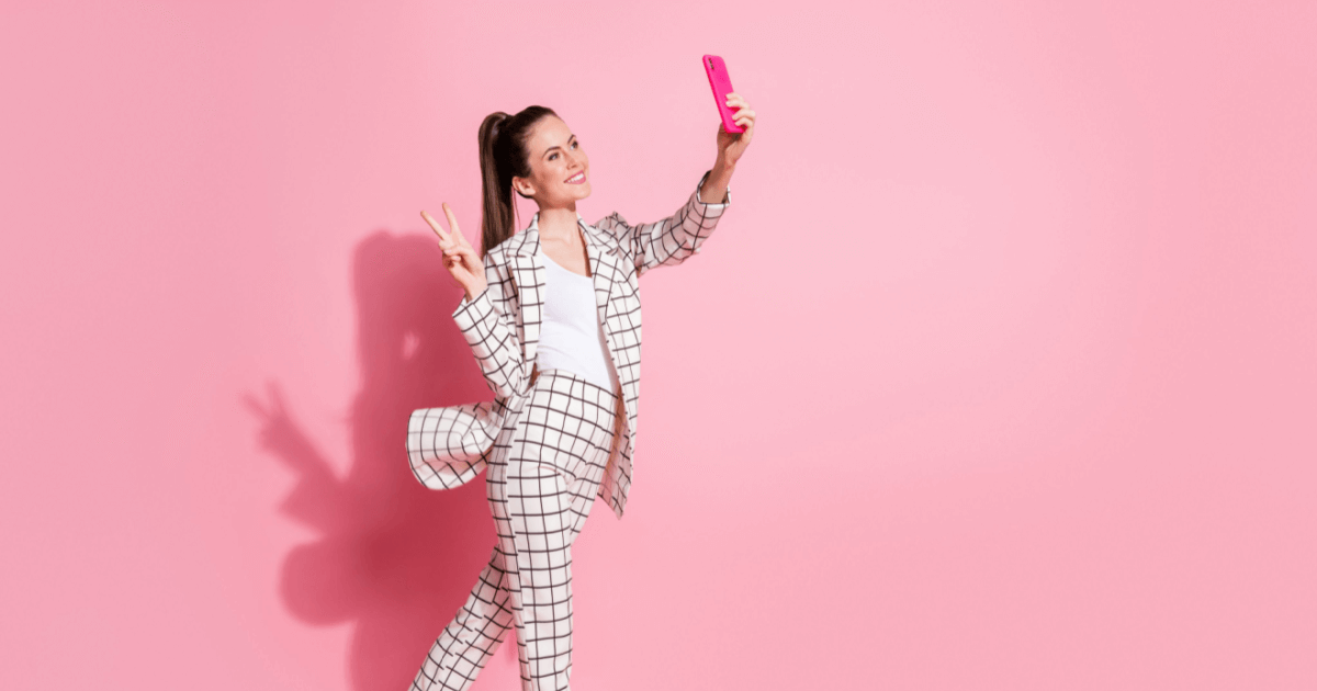 Fashion influencer marketing: How to stay au courant